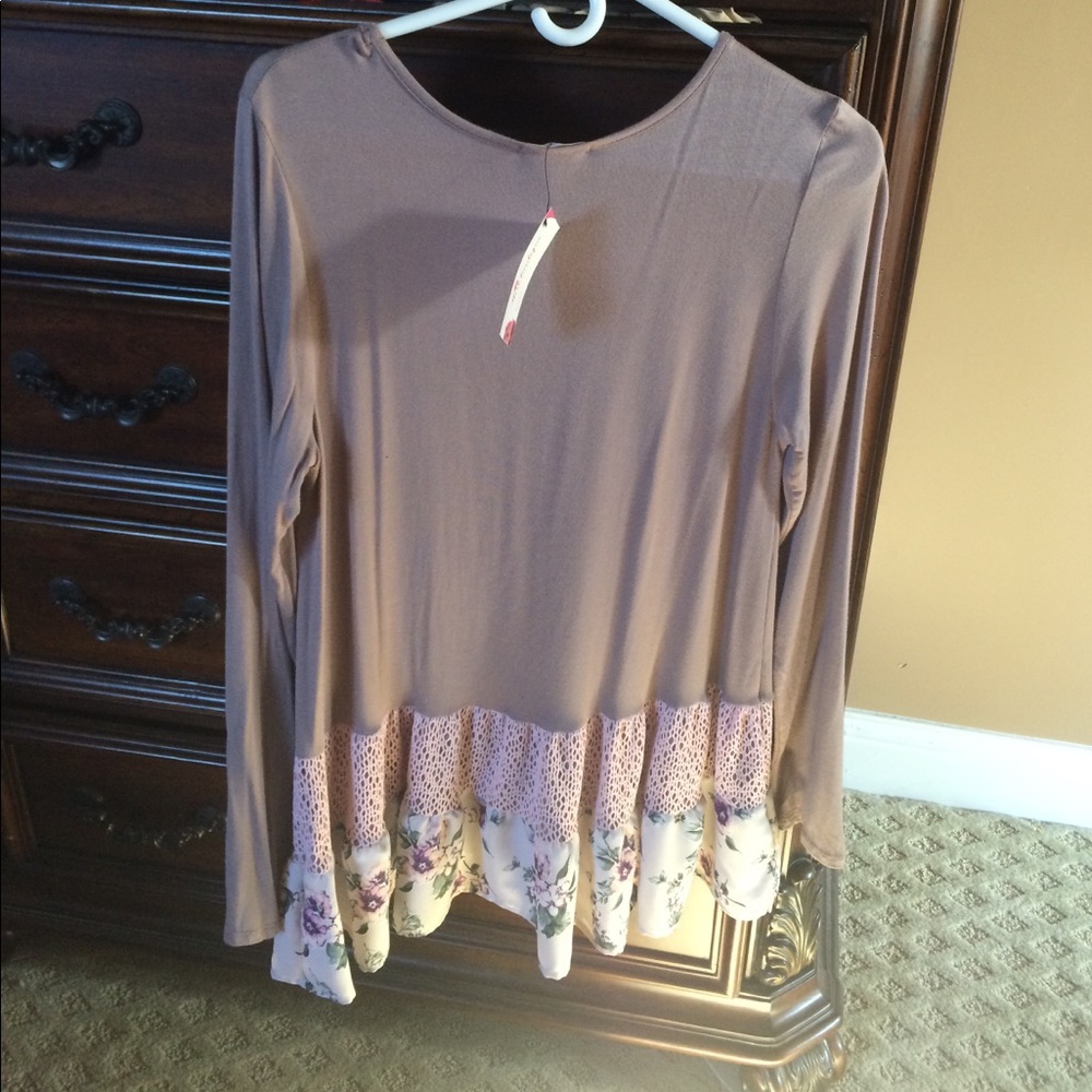 Mocha and mauve long sleeve top