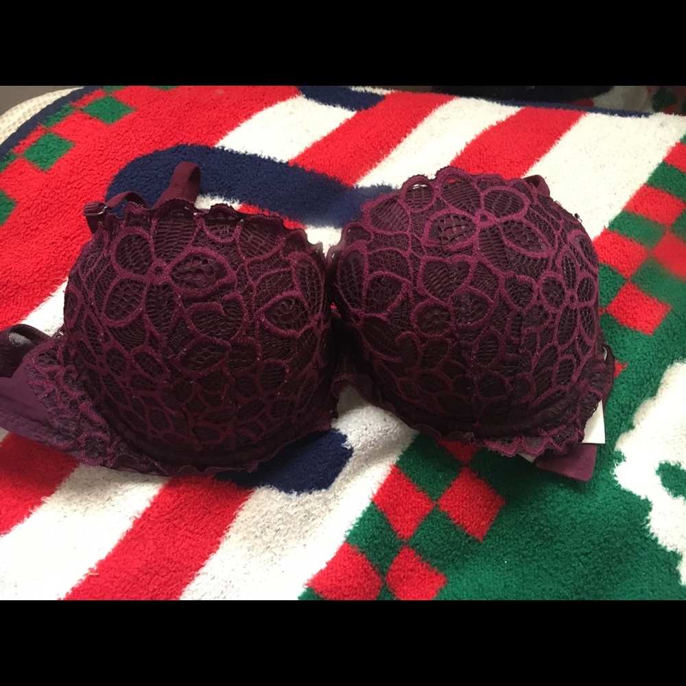 PINK Victoria secret maroon bra