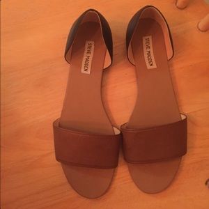 Steve Madden Brown/Black Sandals NWOT