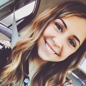 Meet your Posher, Meredith