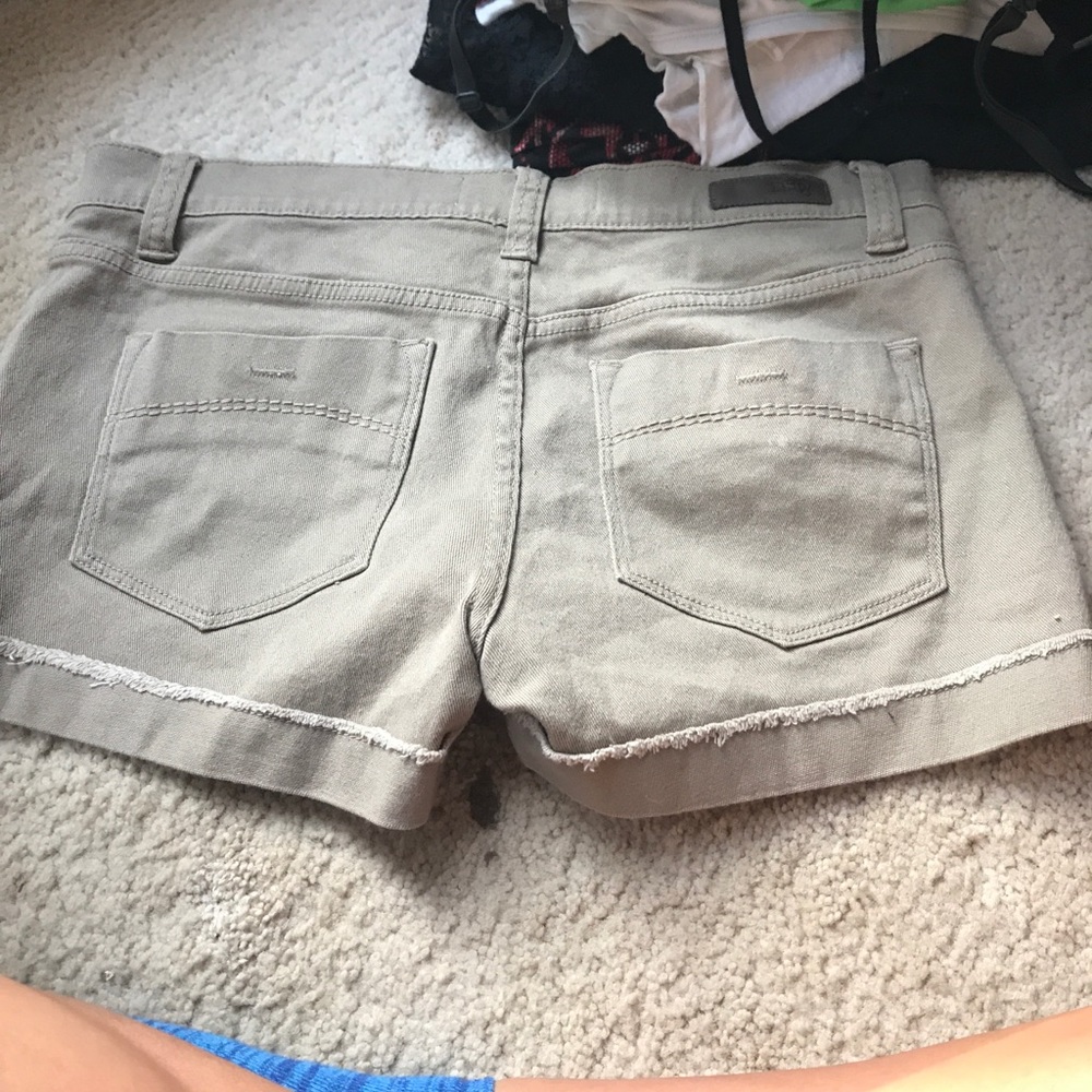 Shorts - Picture 2 of 2