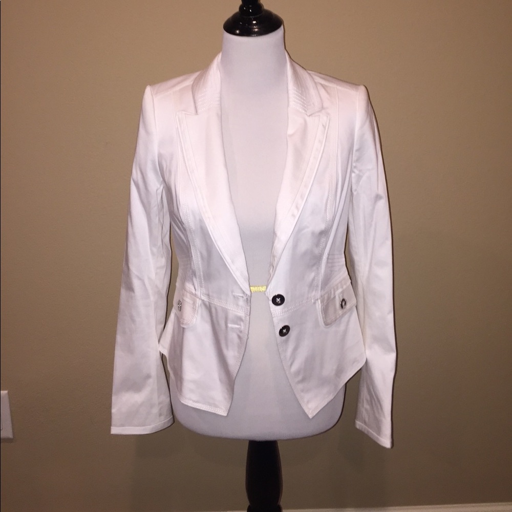 WHBM White fitted blazer