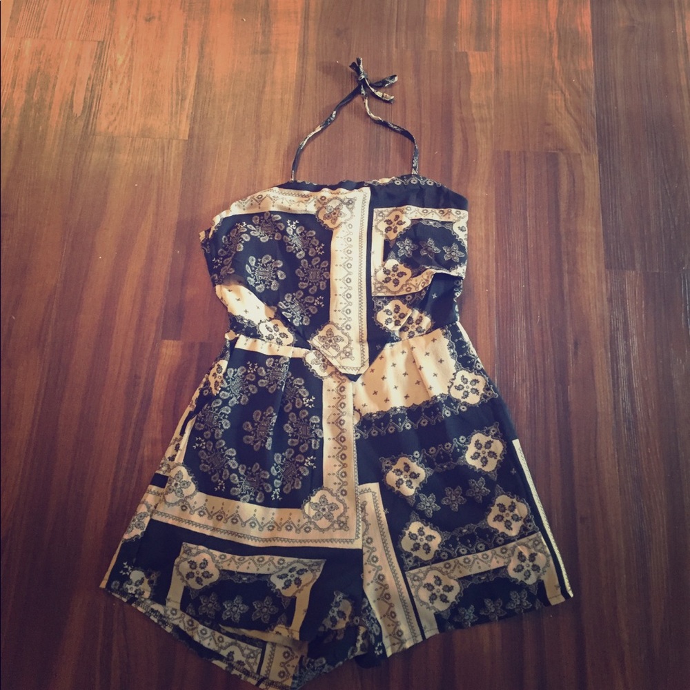 Black & cream romper