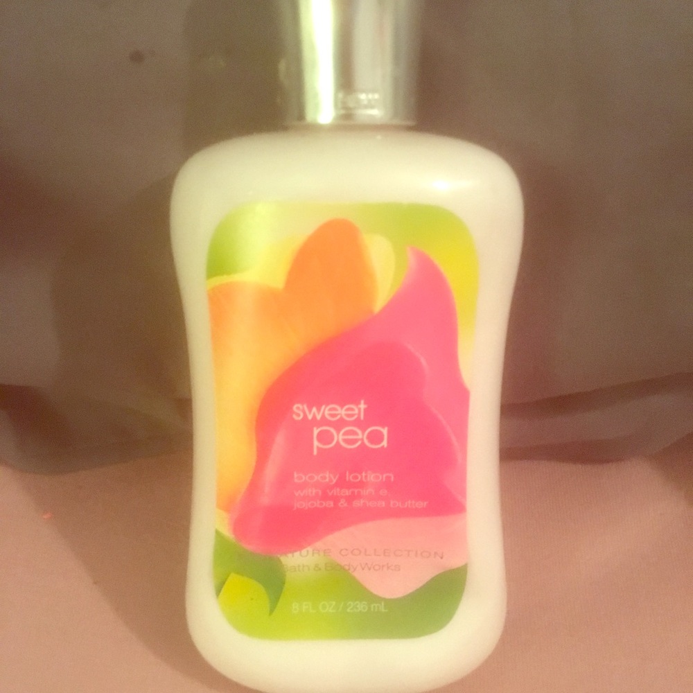 Sweet Pea body lotion