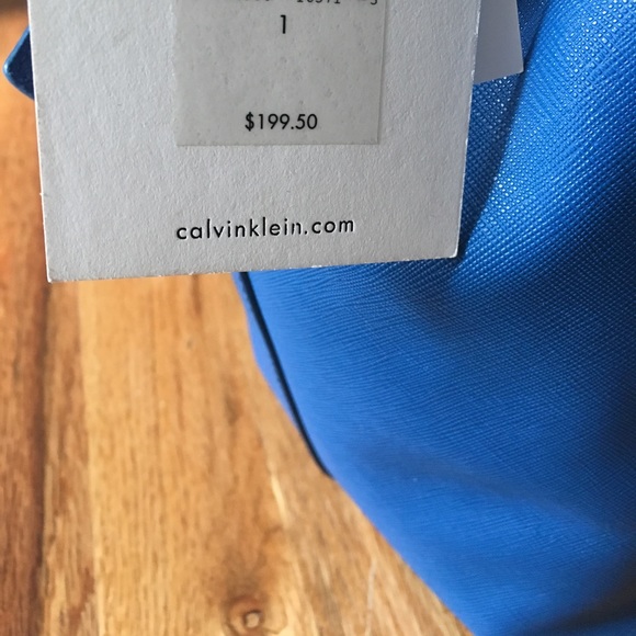 🚫SOLD🚫 Calvin Klein leather bag - Picture 3 of 5