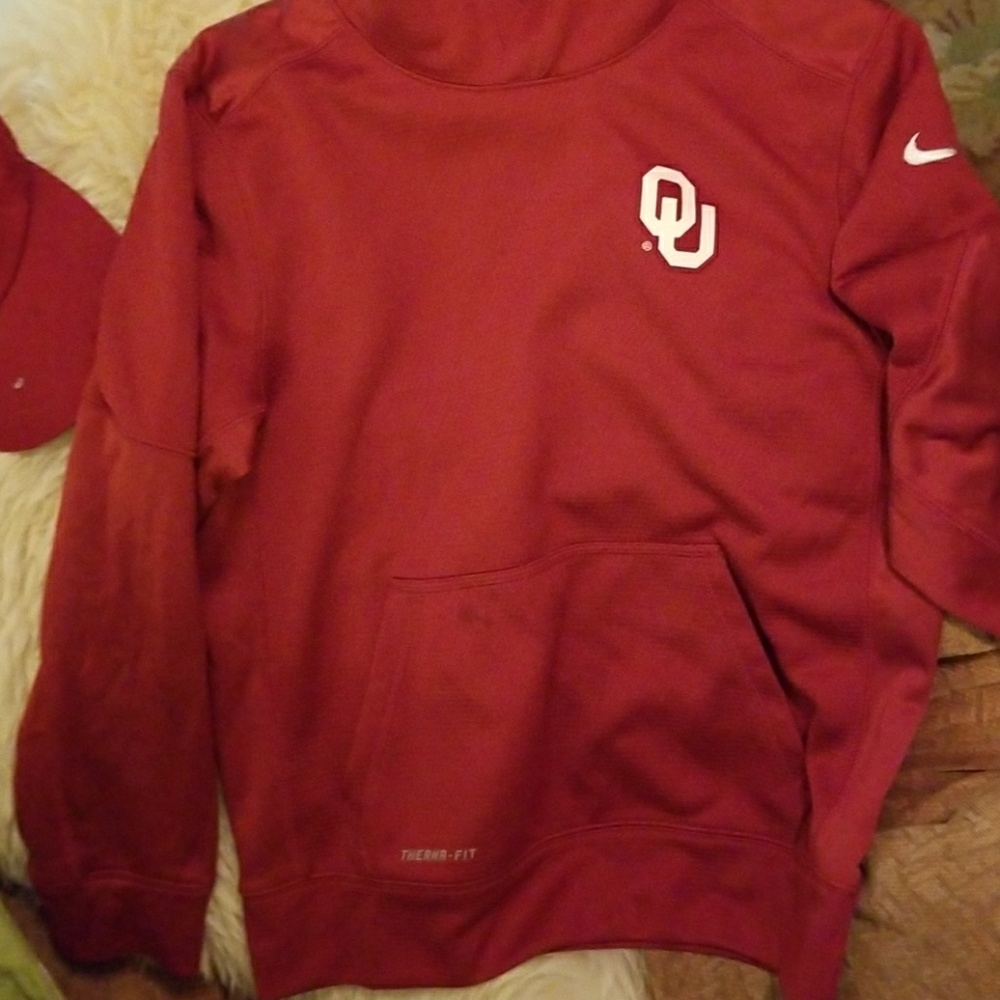 Nike OU hoodie