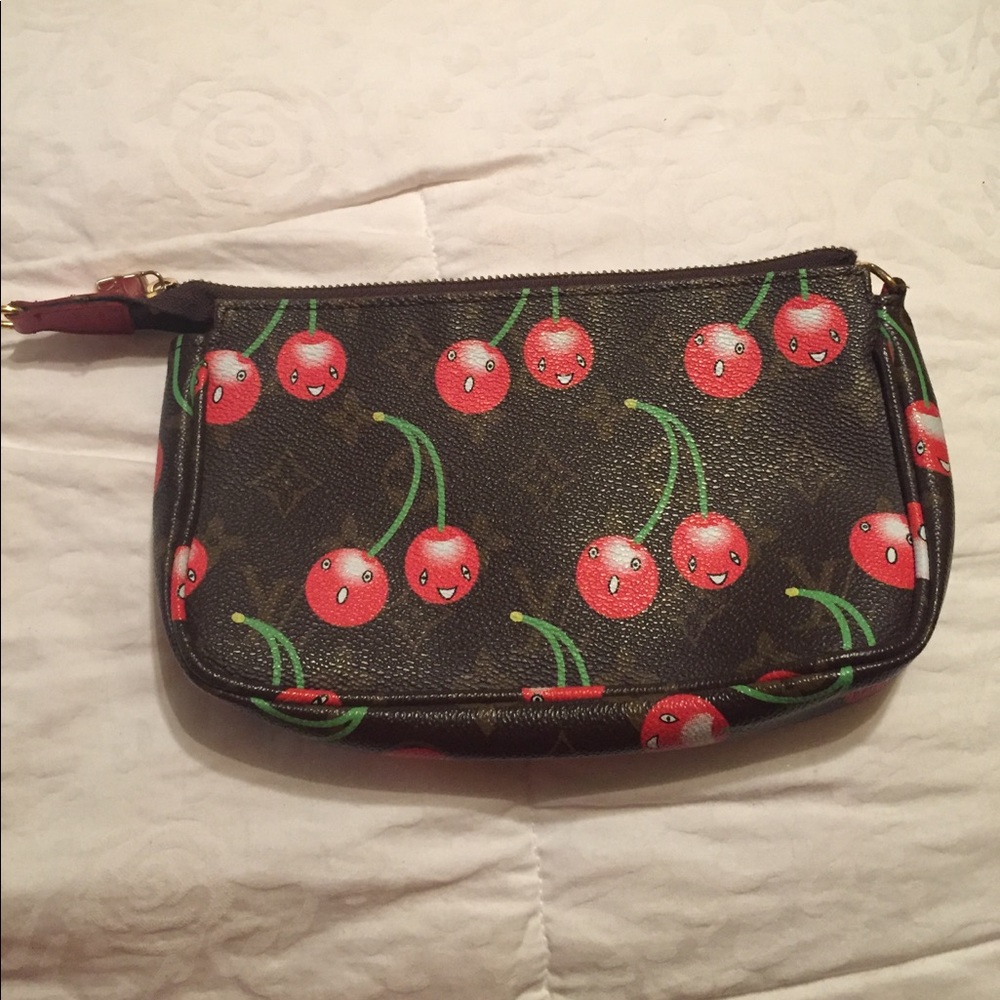 Louis Vuitton cerise cherries 🍒