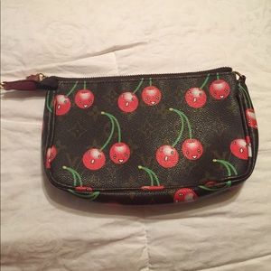 Louis Vuitton cerise cherries 🍒