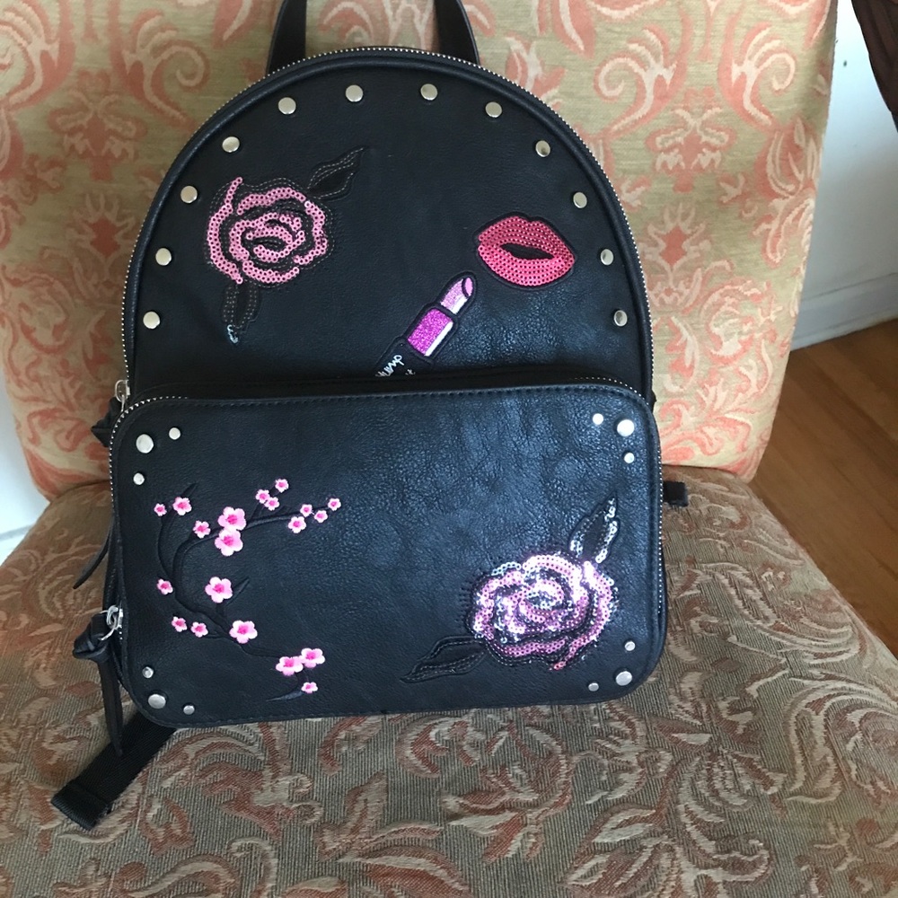 Beautiful  bag back!💕😍😍😍