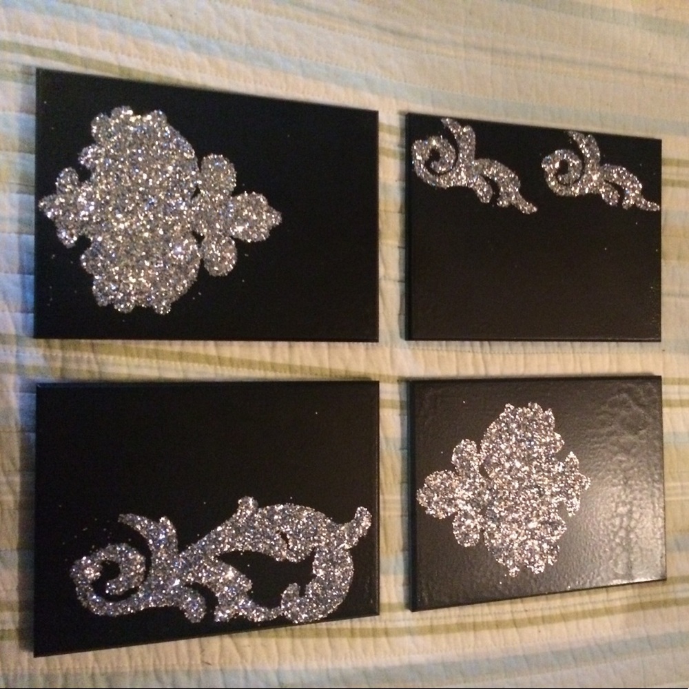 Black with silver glitter damask wall decor