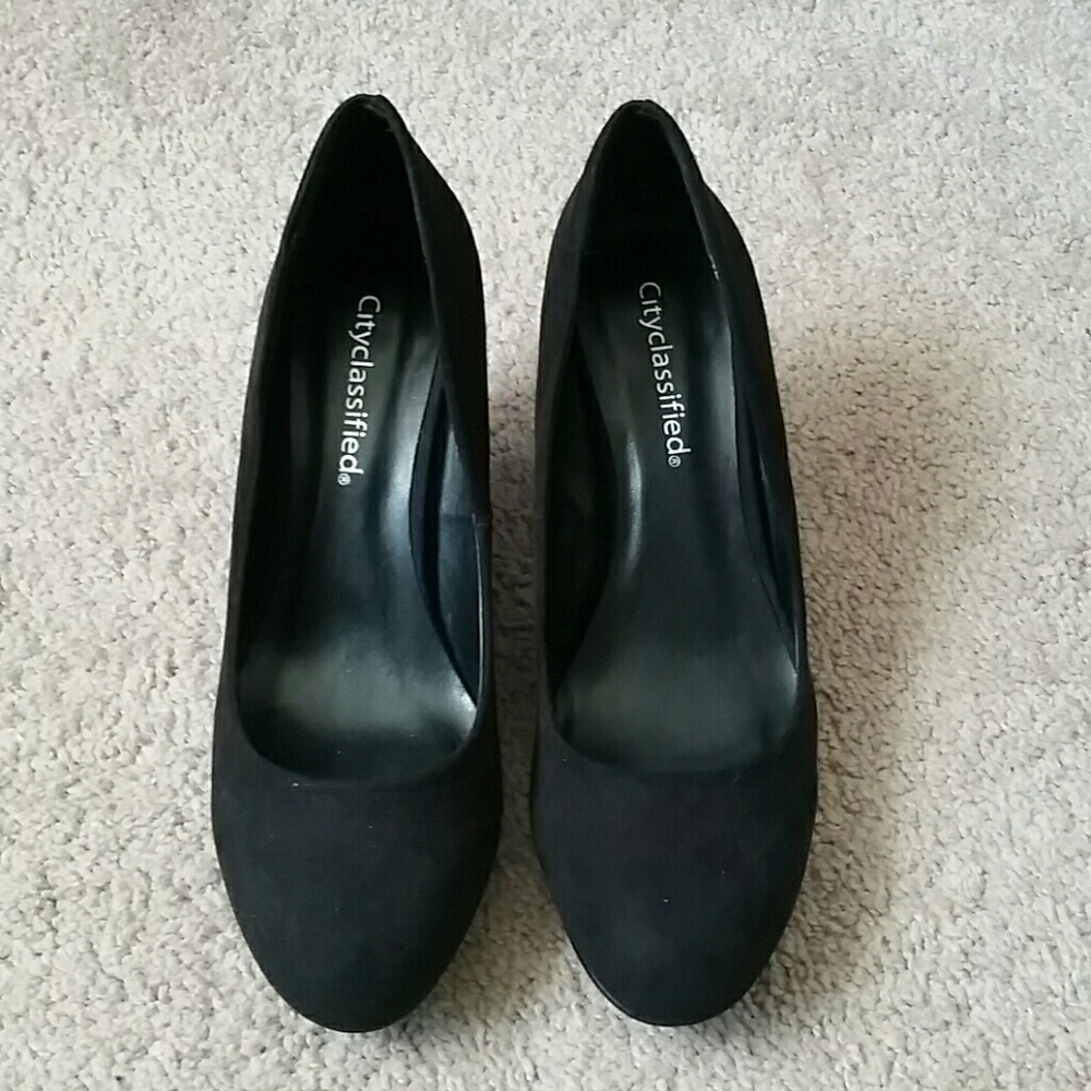 Black heels