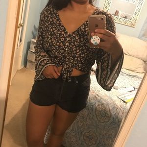 Cropped Long Sleeve Top