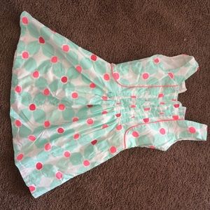 Adorable dress with detailing.