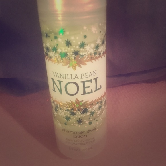 Vanilla Bean Noel Shimmer Swirl Lotion - Picture 1 of 1