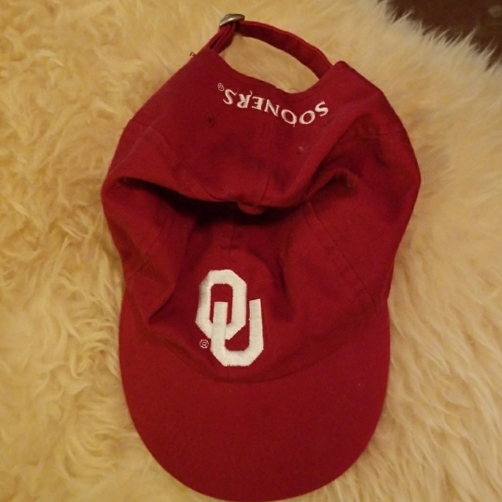 OU baseball cap