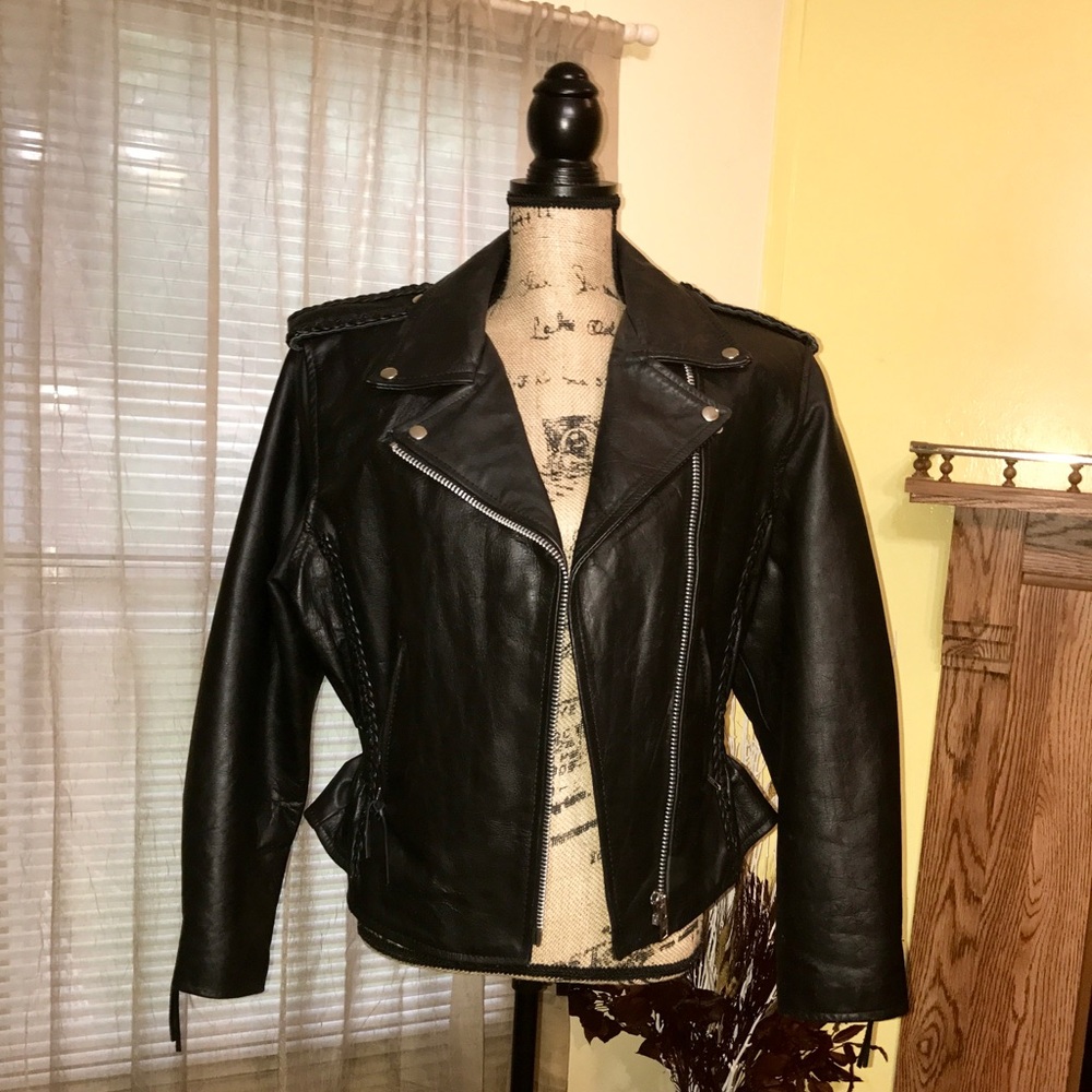 🖤Beautiful Motorcycle Jacket🖤