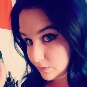 Meet your Posher, Deana