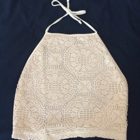 Brandy Melville NWOT Crop Halter Top - Picture 2 of 6