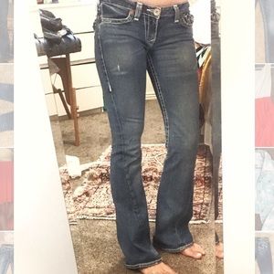 TRUE RELIGION bootcut light wash jeans