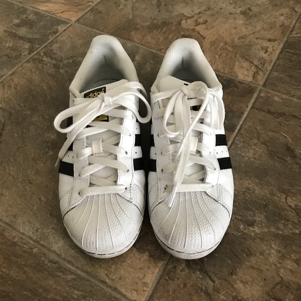 Adidas superstar