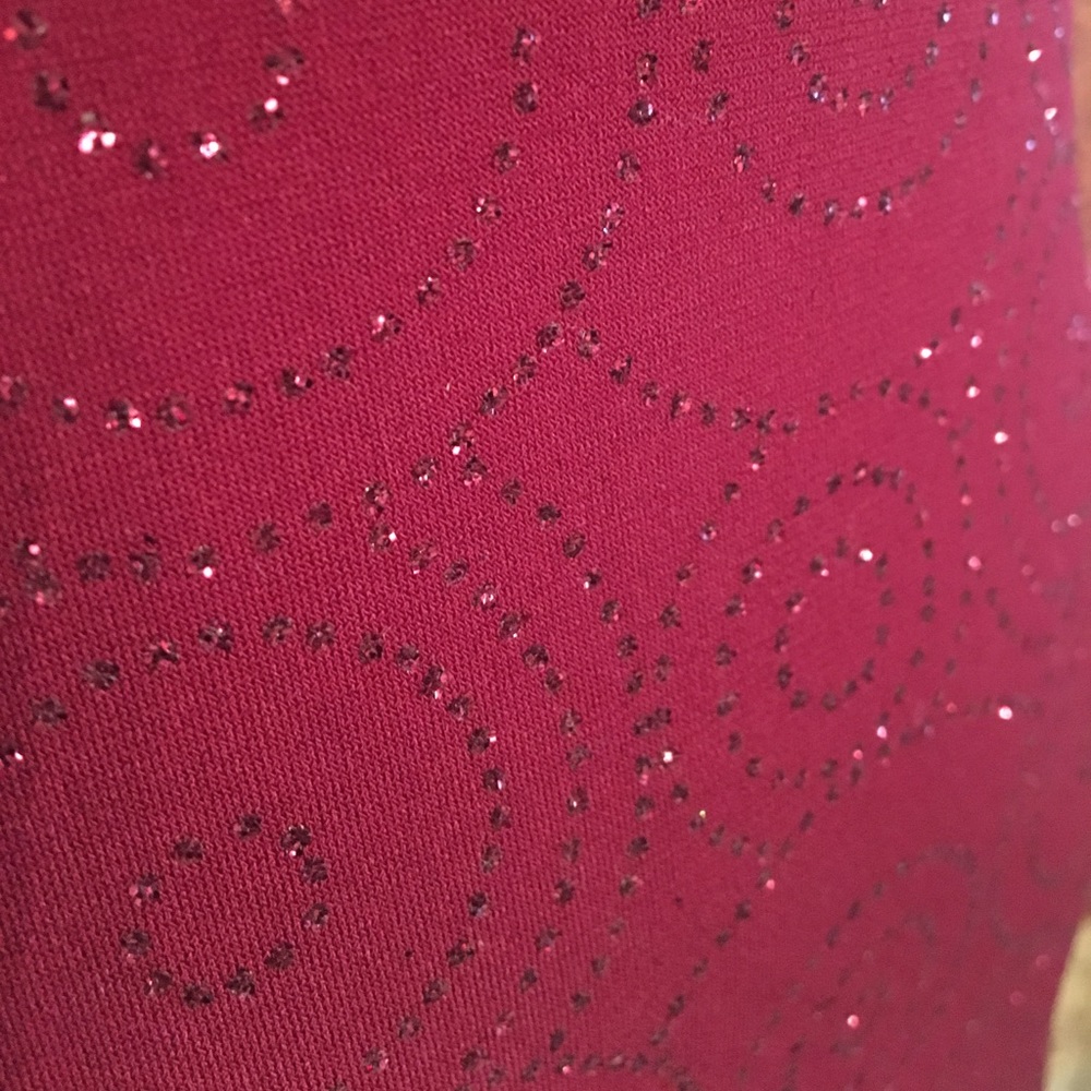 Homecoming or formal sexy red 👗 💋🔥 - Picture 2 of 3