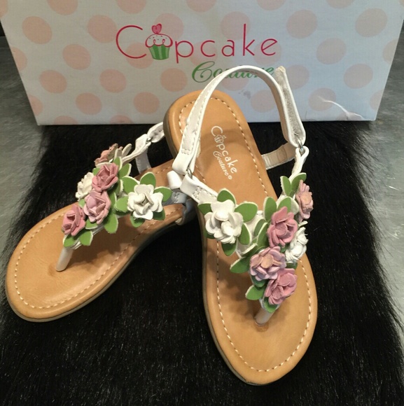 🌸ADORABLE MAUVE & WHITE FLOWER SANDALS🌸 - Picture 1 of 5
