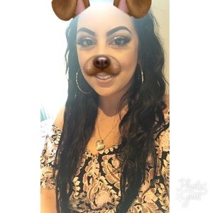 Meet your Posher, Jessica