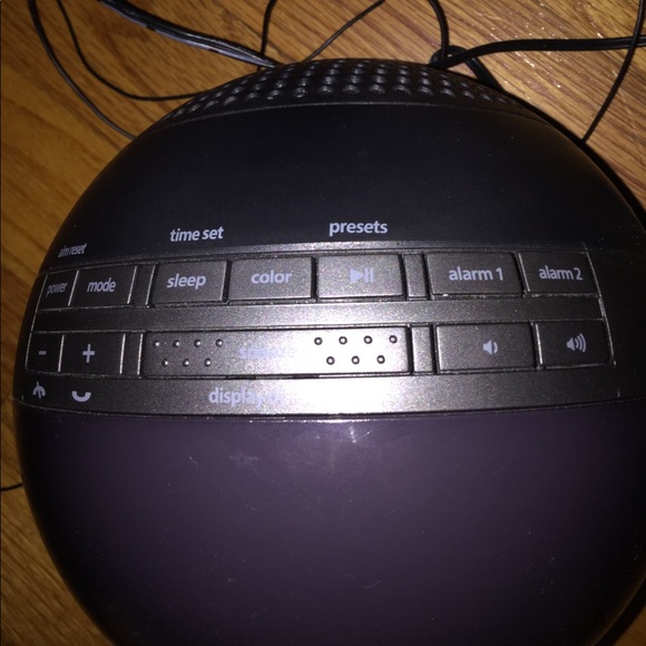 IHome - Picture 2 of 3