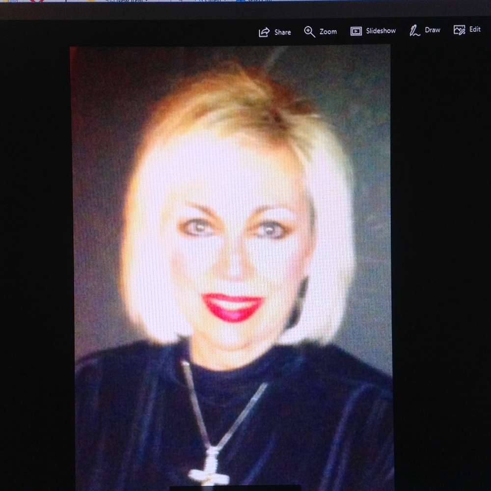 Meet your Posher, Diana