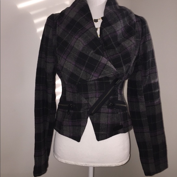 🎉HP🎉 Buffalo plaid jacket - Picture 2 of 8