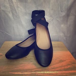 Black Ballerina Flats