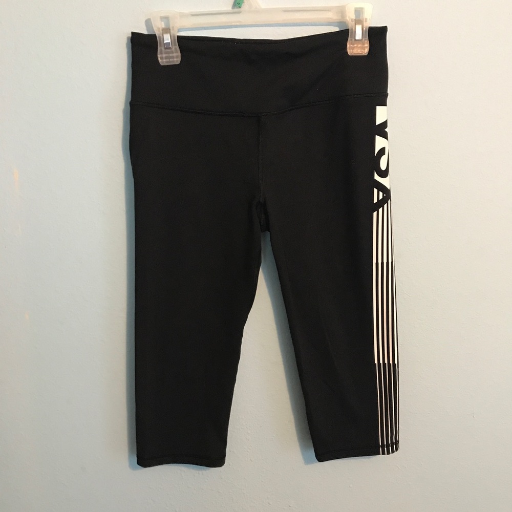 VS Yoga Crop Leggings