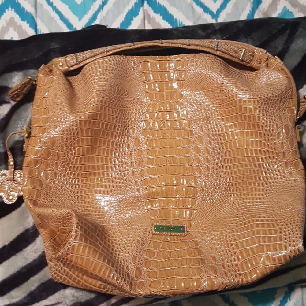 Jessica Simpson purse