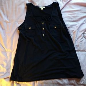 Sleeveless blouse