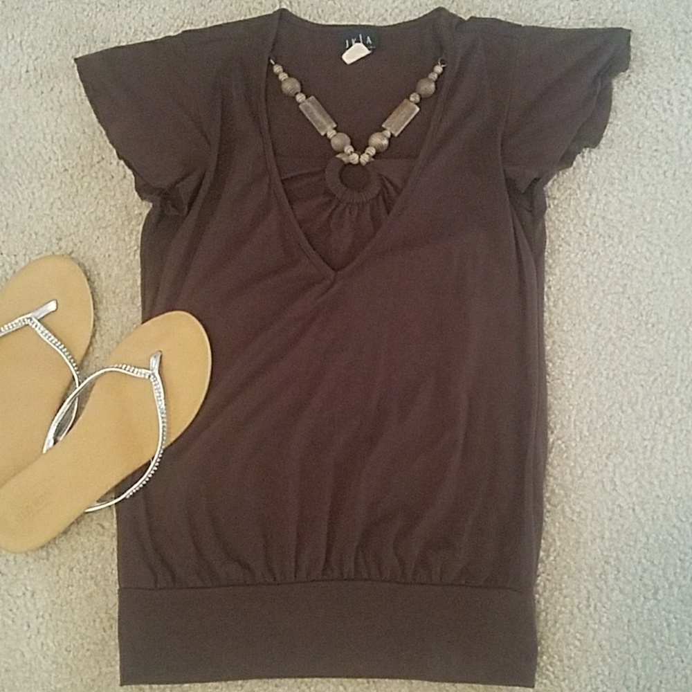 🤎Brown Beaded Neckline Blouse