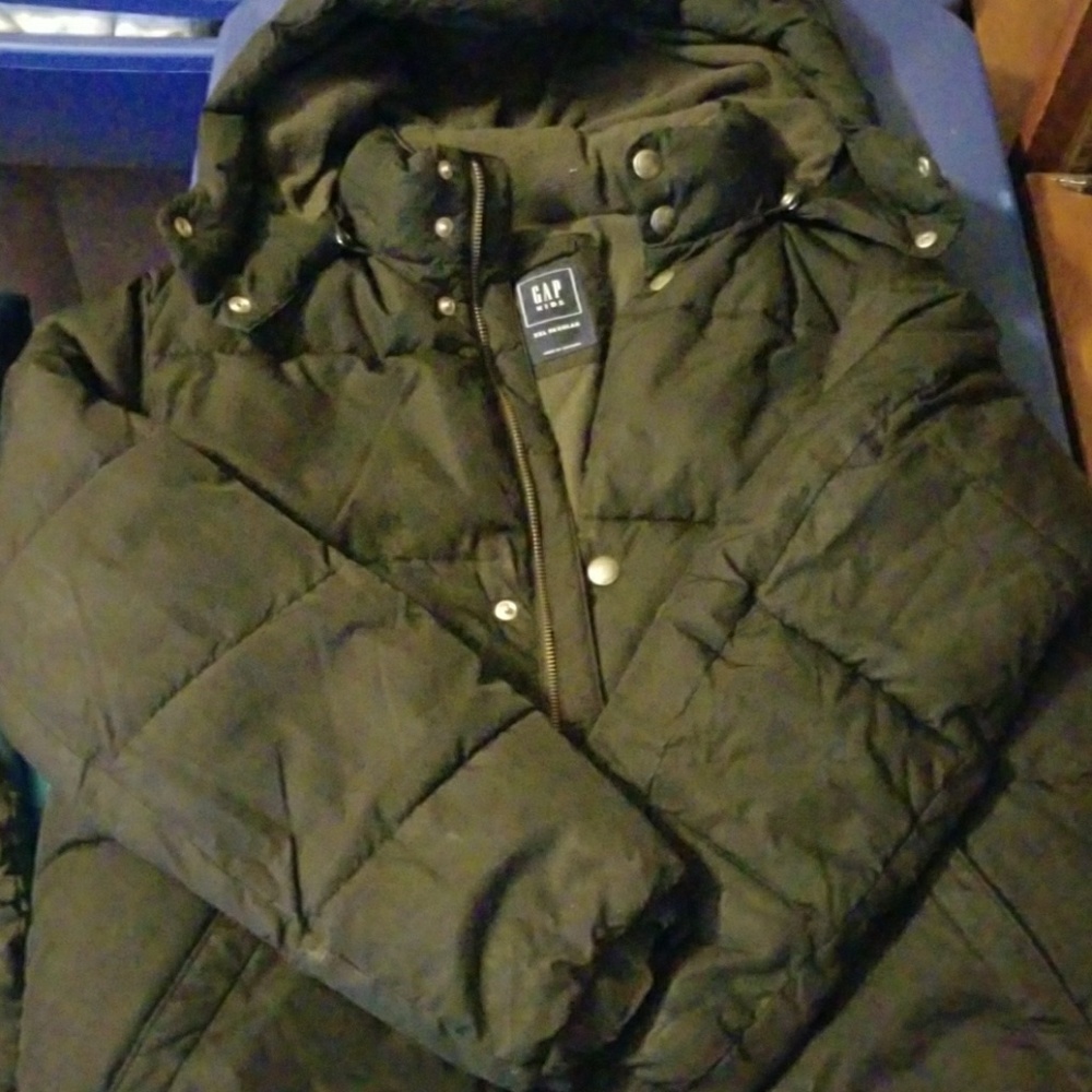 Gap puffer coat