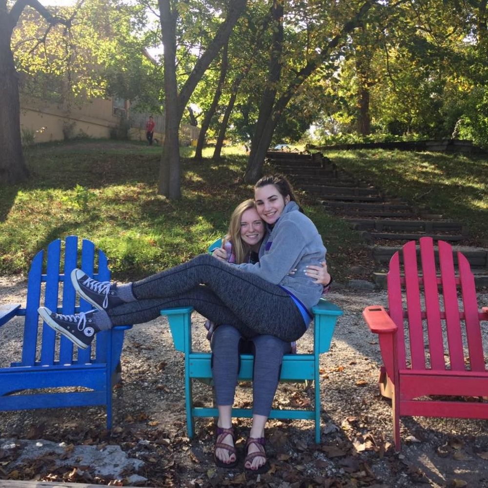 Meet your Posher, Sara