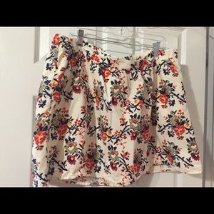Old Navy Skirt XL