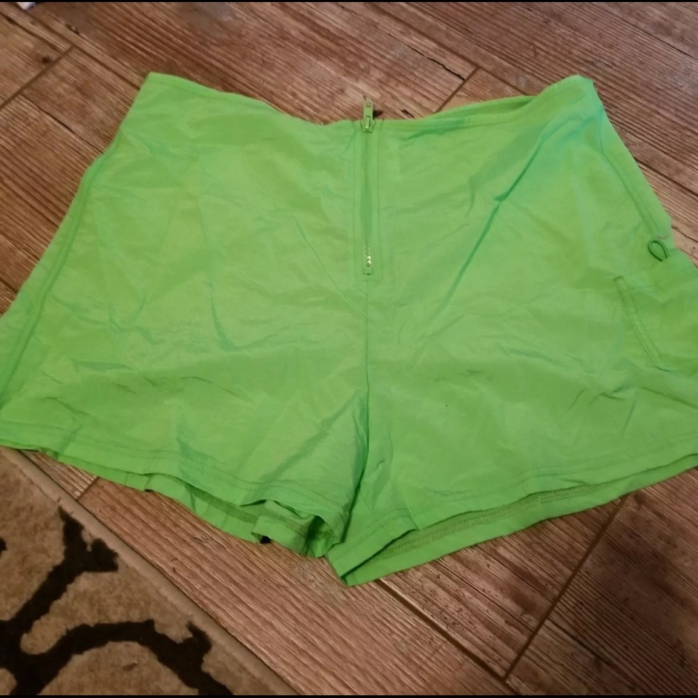 Catalina Size Large Swim / Board / Surf Shorts