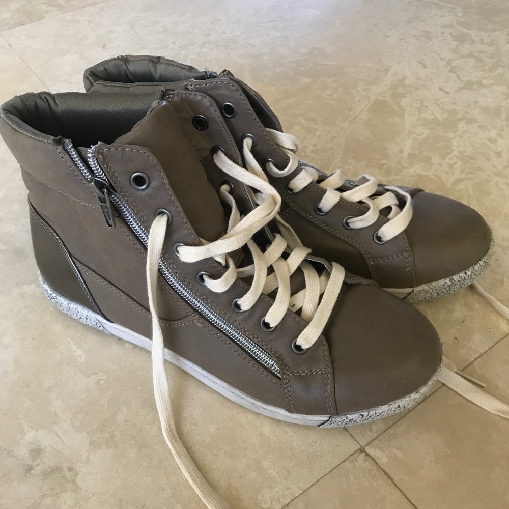 Like New Bronze Colored Sneakers