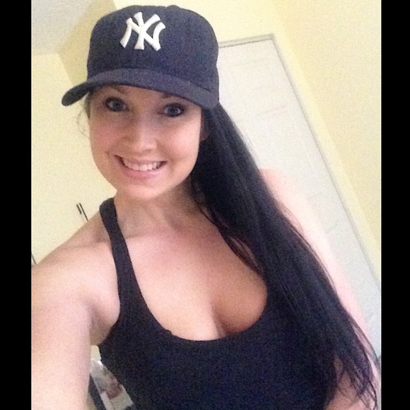 Meet your Posher, Hope - Picture 2 of 8