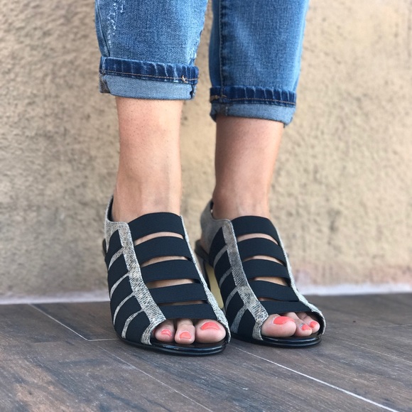 Strappy Snake Print Kitten Heel Sandals Wide Fit - Picture 2 of 7