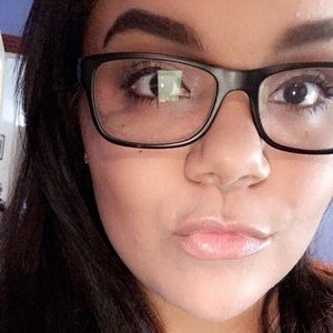 Meet your Posher, Rachael