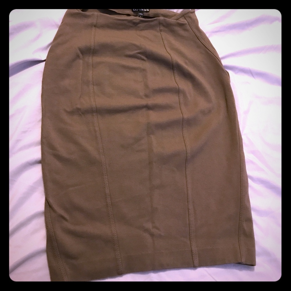 Military style express skirt
