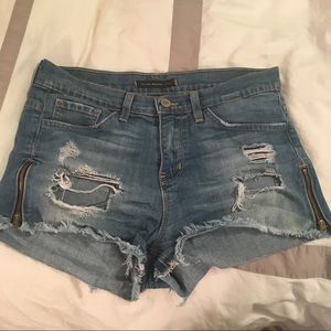 Flying Monkey Jean Shorts Size 27