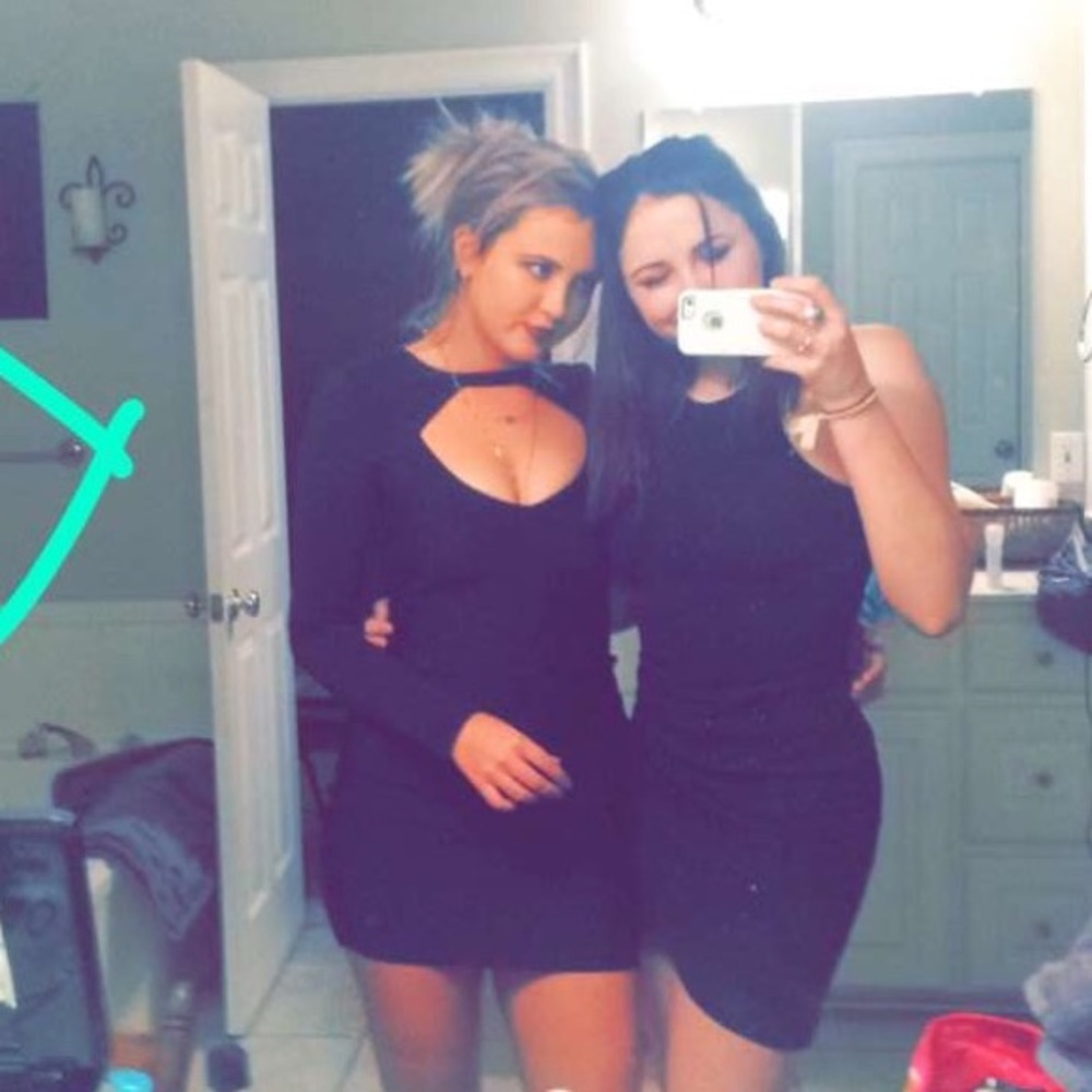 PRICE DROP open back long sleeve body con dress