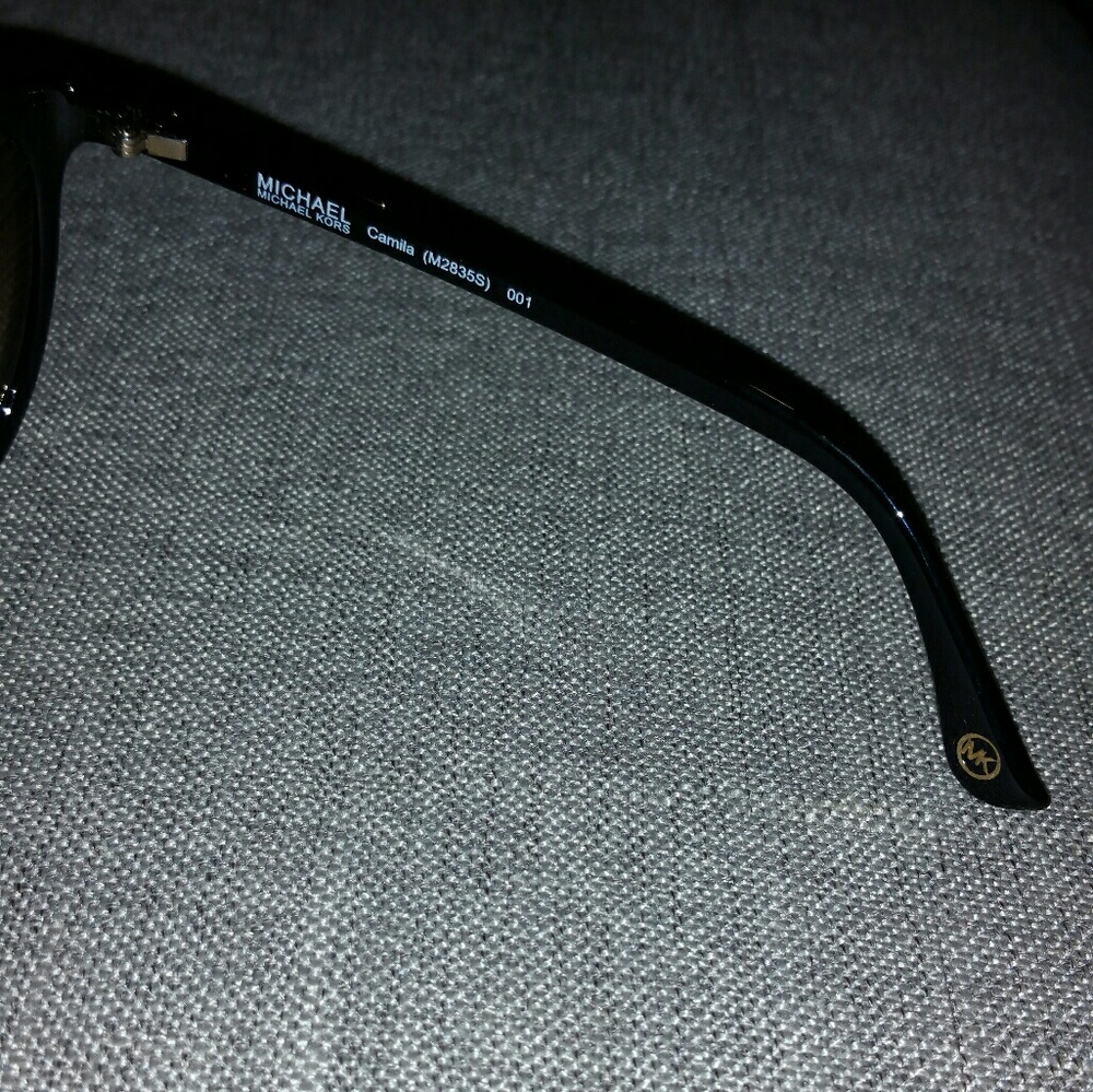 Authentic Michael Kors Sunglasses 🎆🎆🎆SOLD🎆🎆🎆 - Picture 2 of 6
