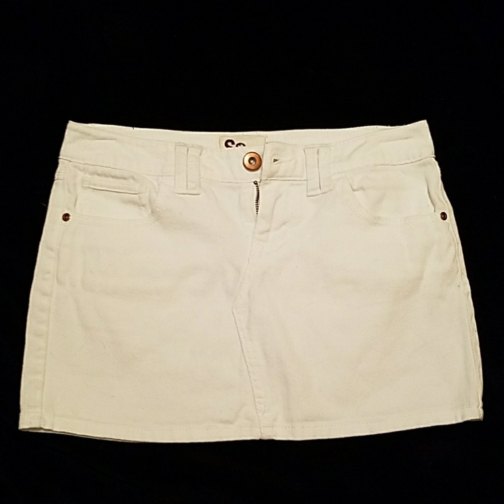 *SOLD* White jean skirt
