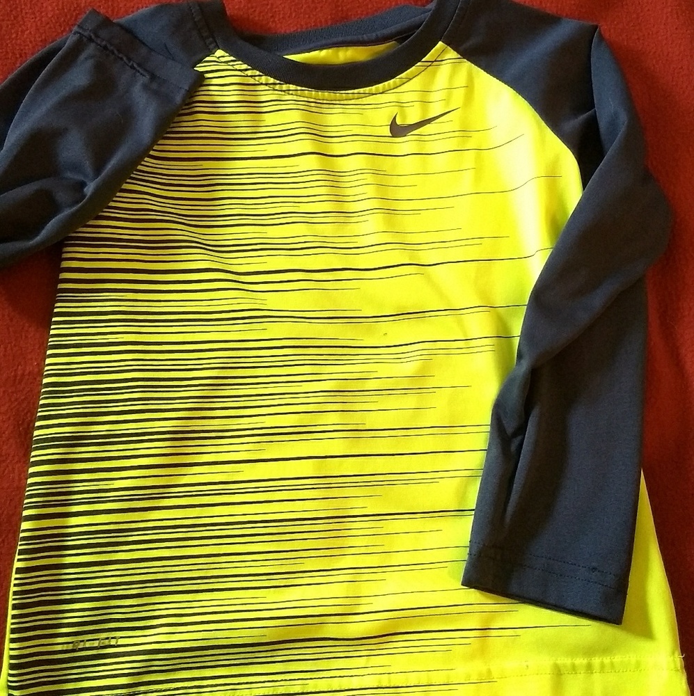 Boys Nike dri-fit shirt