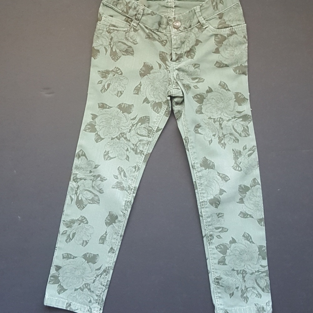 ❤💛Green Camo Skinny Denim Pants